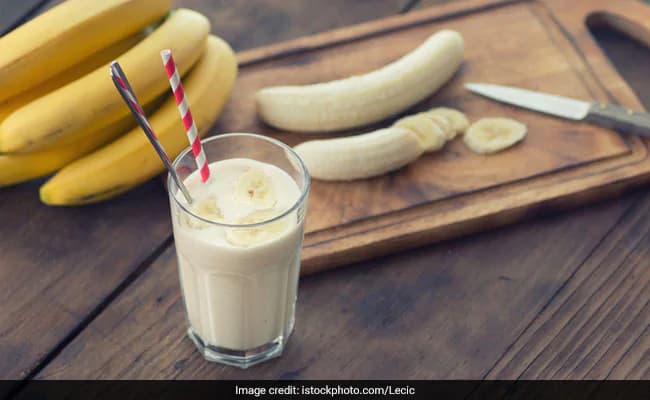 6 Reasons To Rethink Your Morning Milk And Banana Combo
