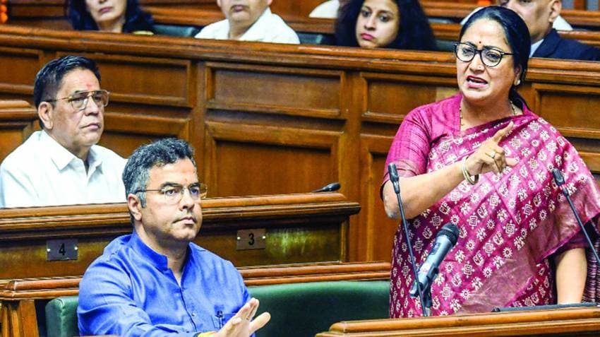 Delhi: CAG Report Flags Discrepancies In Controlling Vehicular Emission, PUC Certification In AAP Govt
