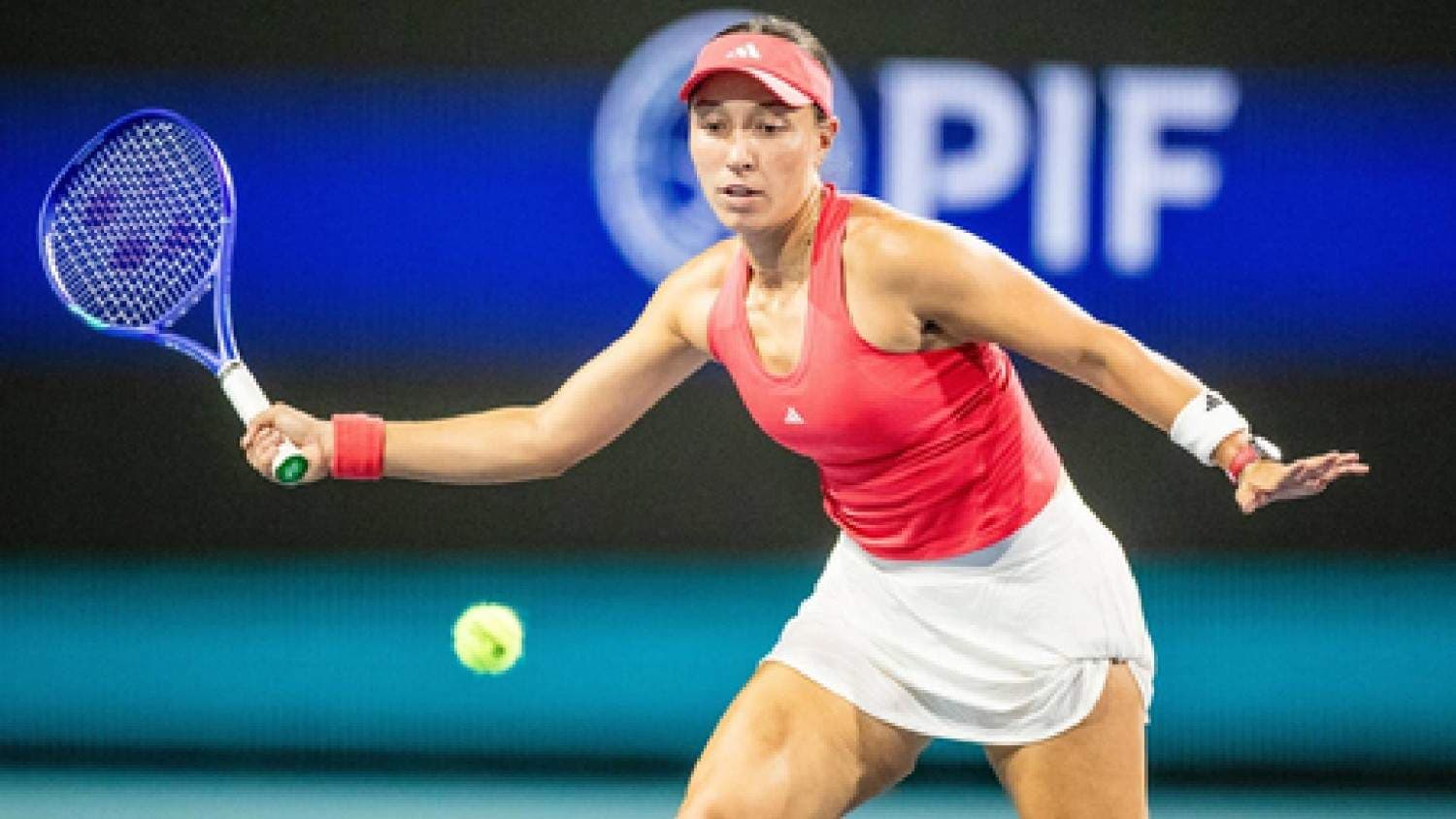 Pegula Fights Back To Reach Charleston Semis