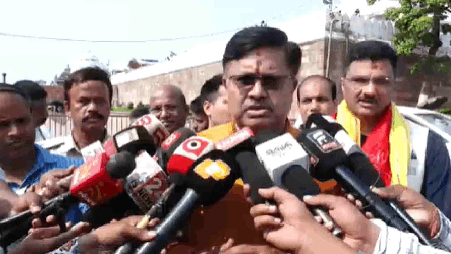 Queue System Of Darshan In Shreemandir 'Nata Mandap' Soon: Minister