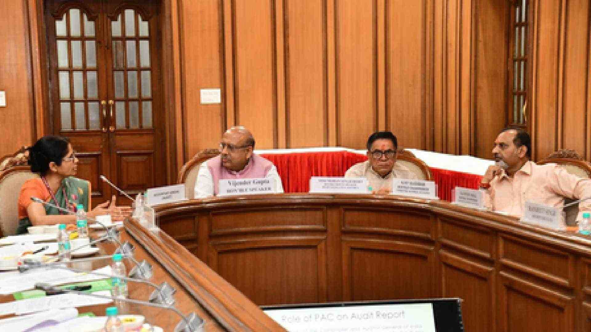 Delhi Speaker To Study Odisha’s Paperless Legislative Process