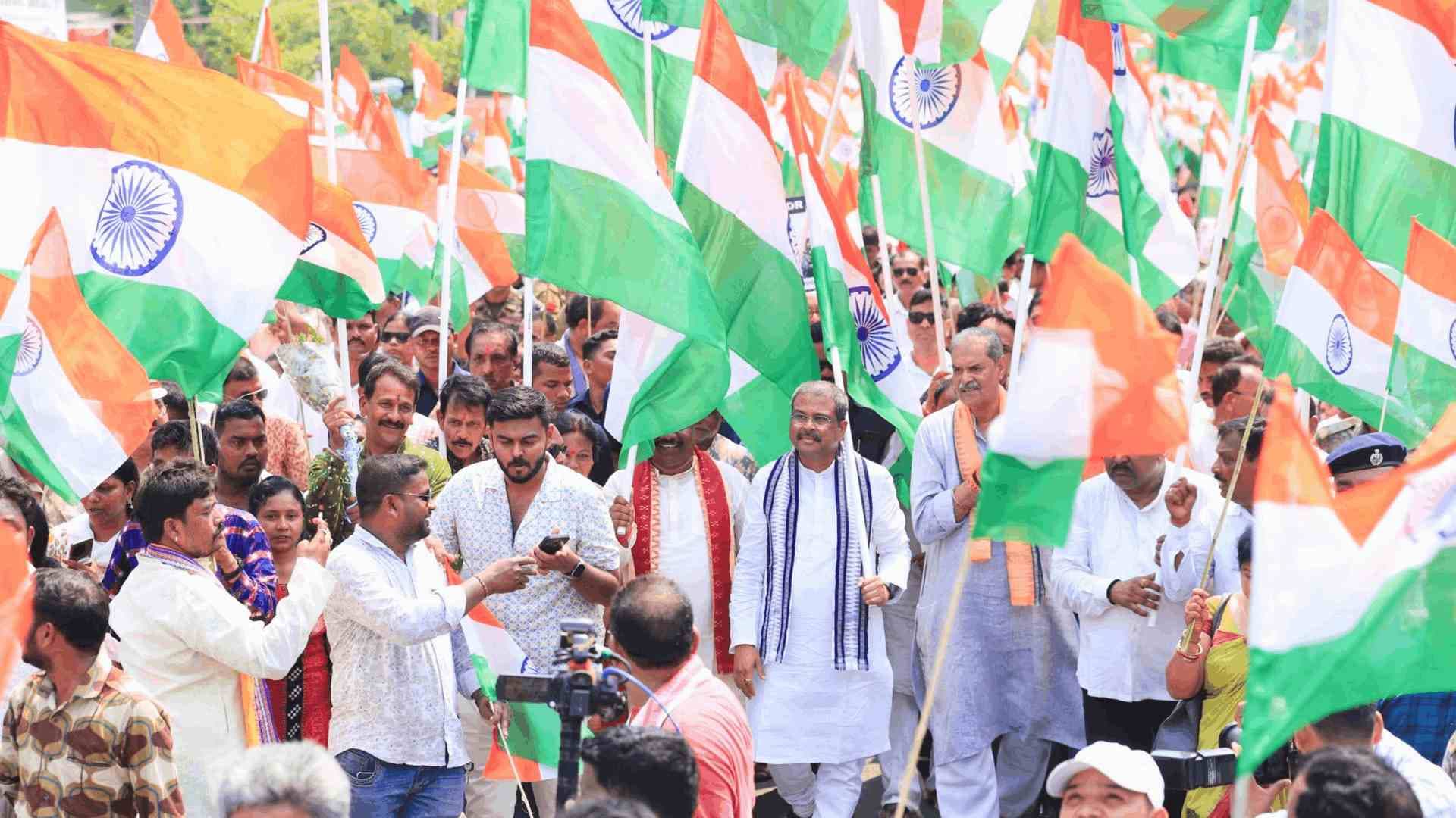 BJP Organises 'Triranga Yatra' In Sambalpur, Appreciate Armed Forces