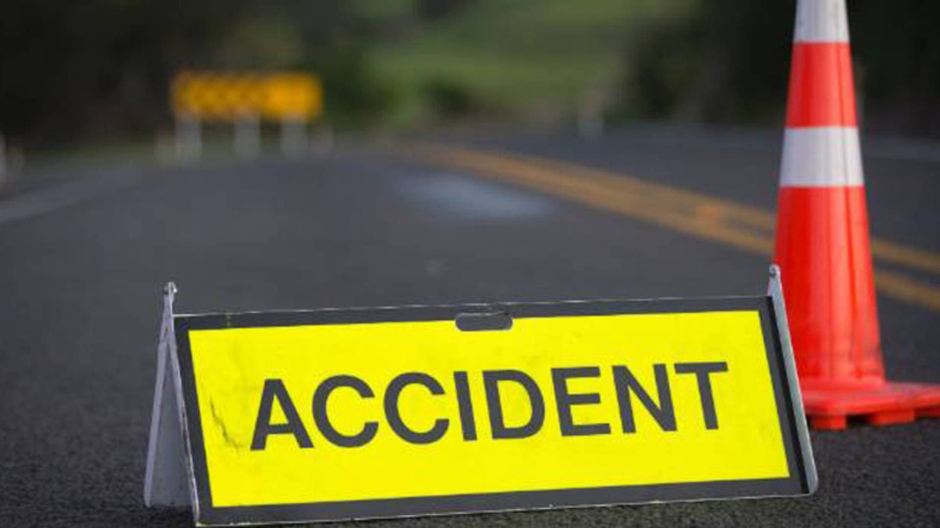 Six Killed In Tragic Road Accident On Dhule-Solapur Highway In Maharashtra