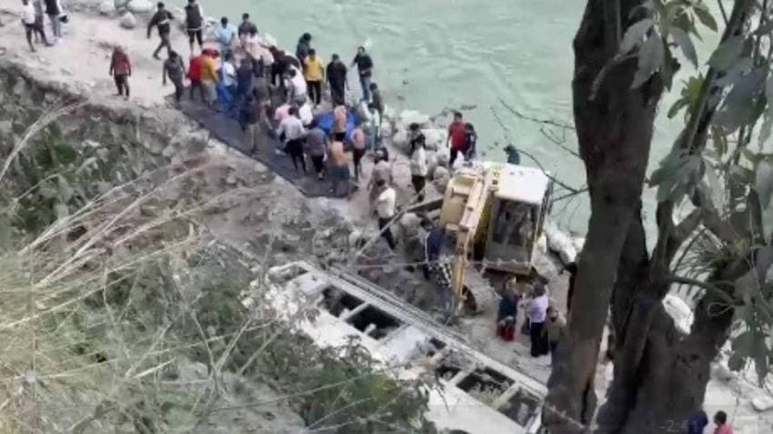 Sikkim Tragedy: Rescue Efforts Hampered by Rain As Odisha Prays for Safe Return of Missing Tourists