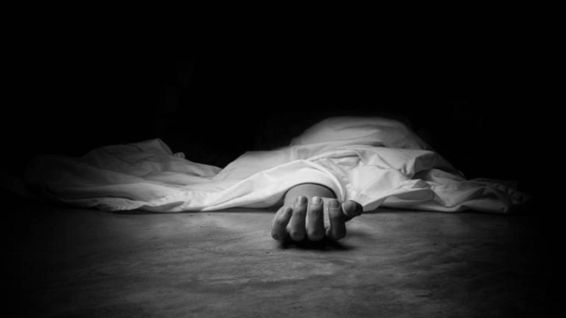 Unidentified Body Found On Roadside In Odisha's Bolangir