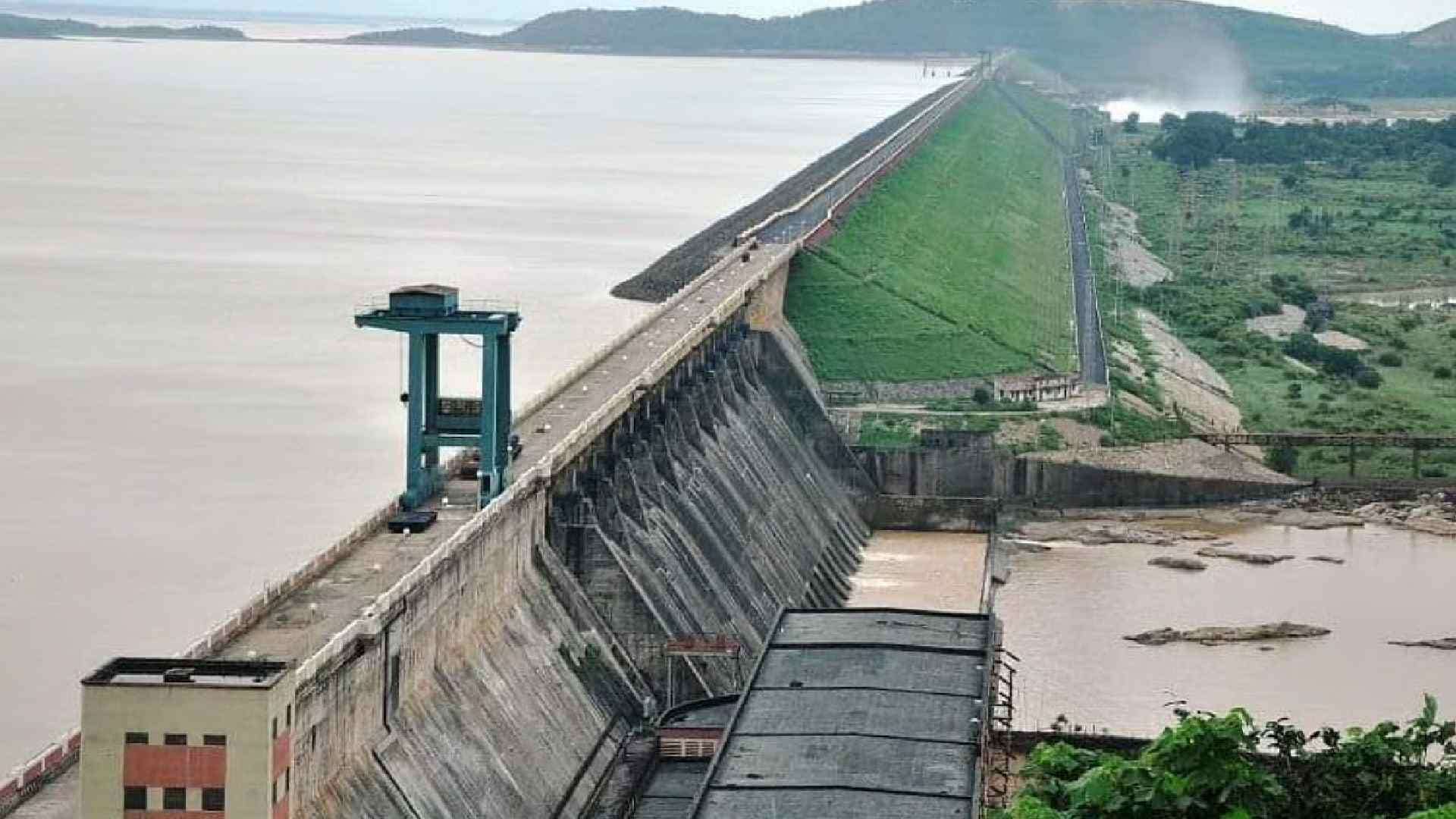 Hirakud Dam’s Floodgates To Open Today As Water Levels Surge