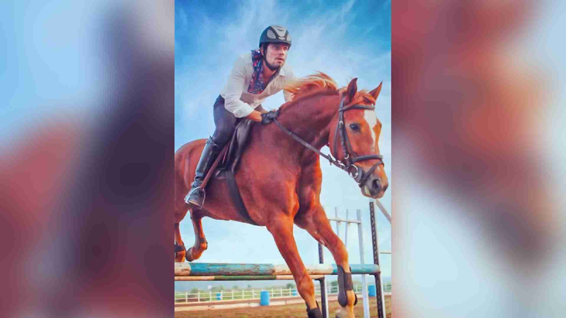 Randeep Hooda Pens Emotional Note For His Beloved Horse Ranji As He Bids Adieu