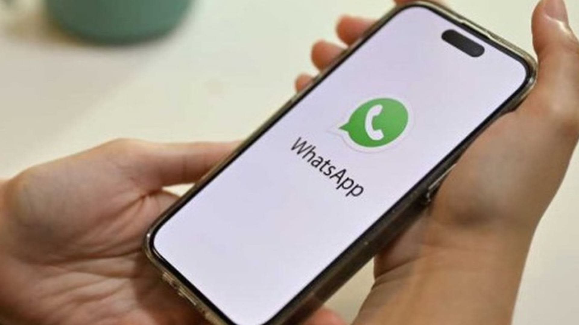 Whatsapp Faces Outage In India, Users Unable To Send Messages And Post Status Updates