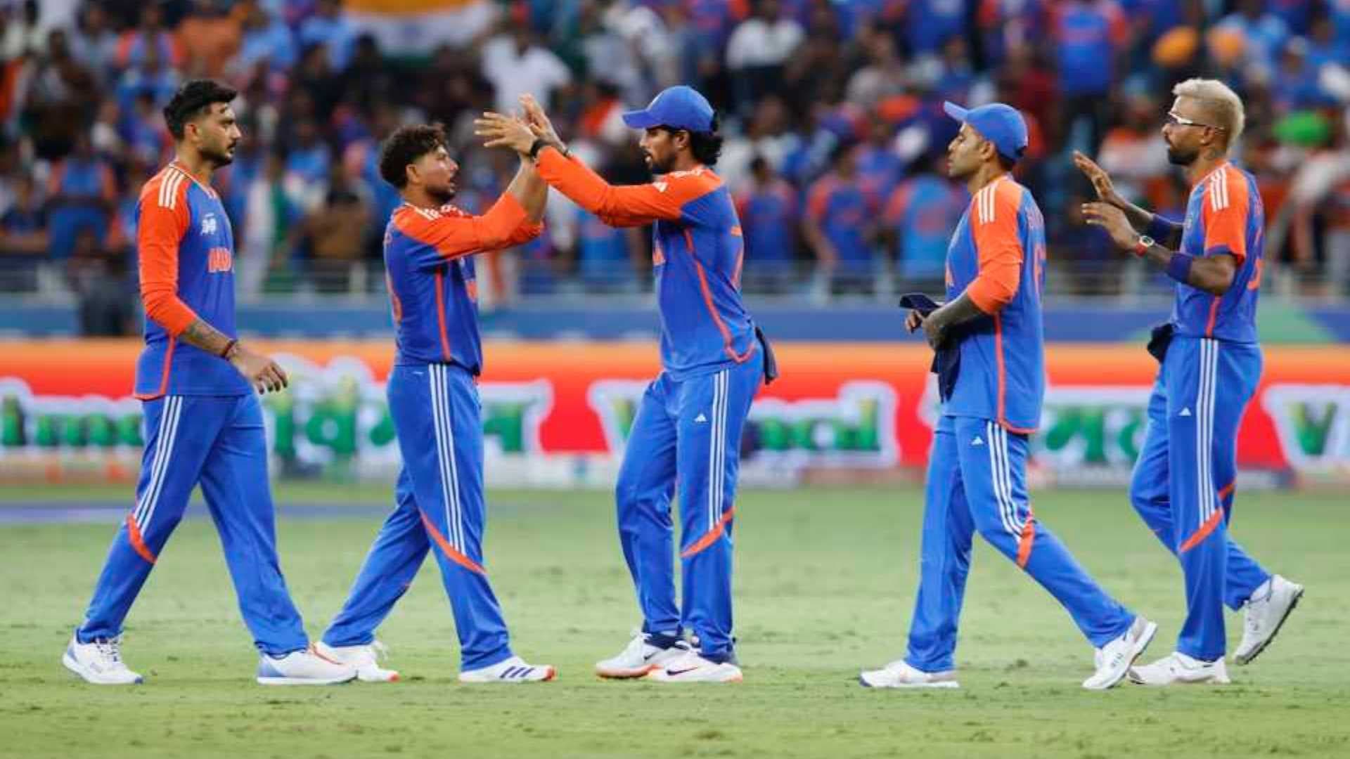 Asia Cup: Kuldeep Shines as India Restrict Pakistan to 127/9