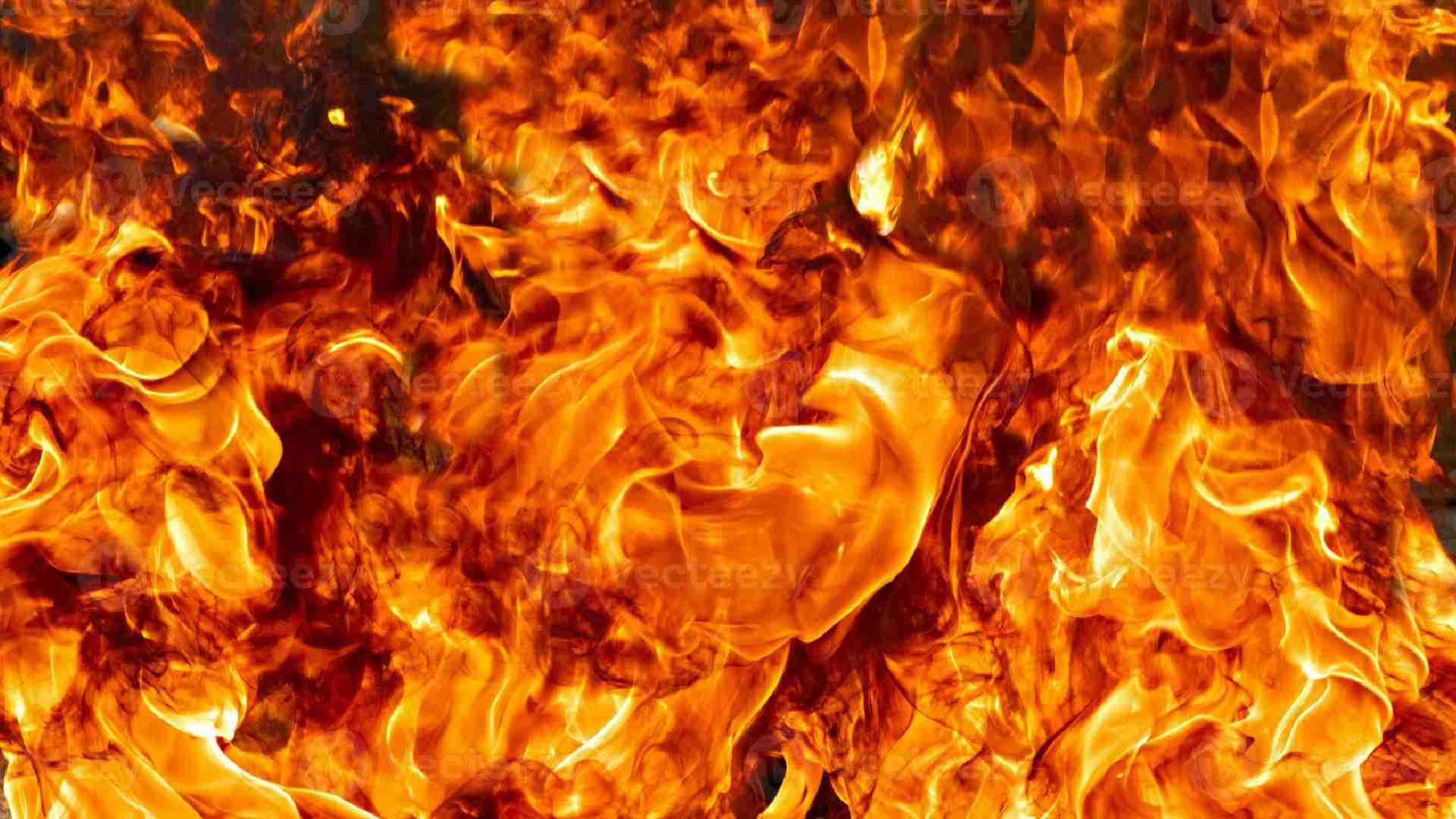 Massive Fire Breaks Out At Unit-I Market In Bhubaneswar