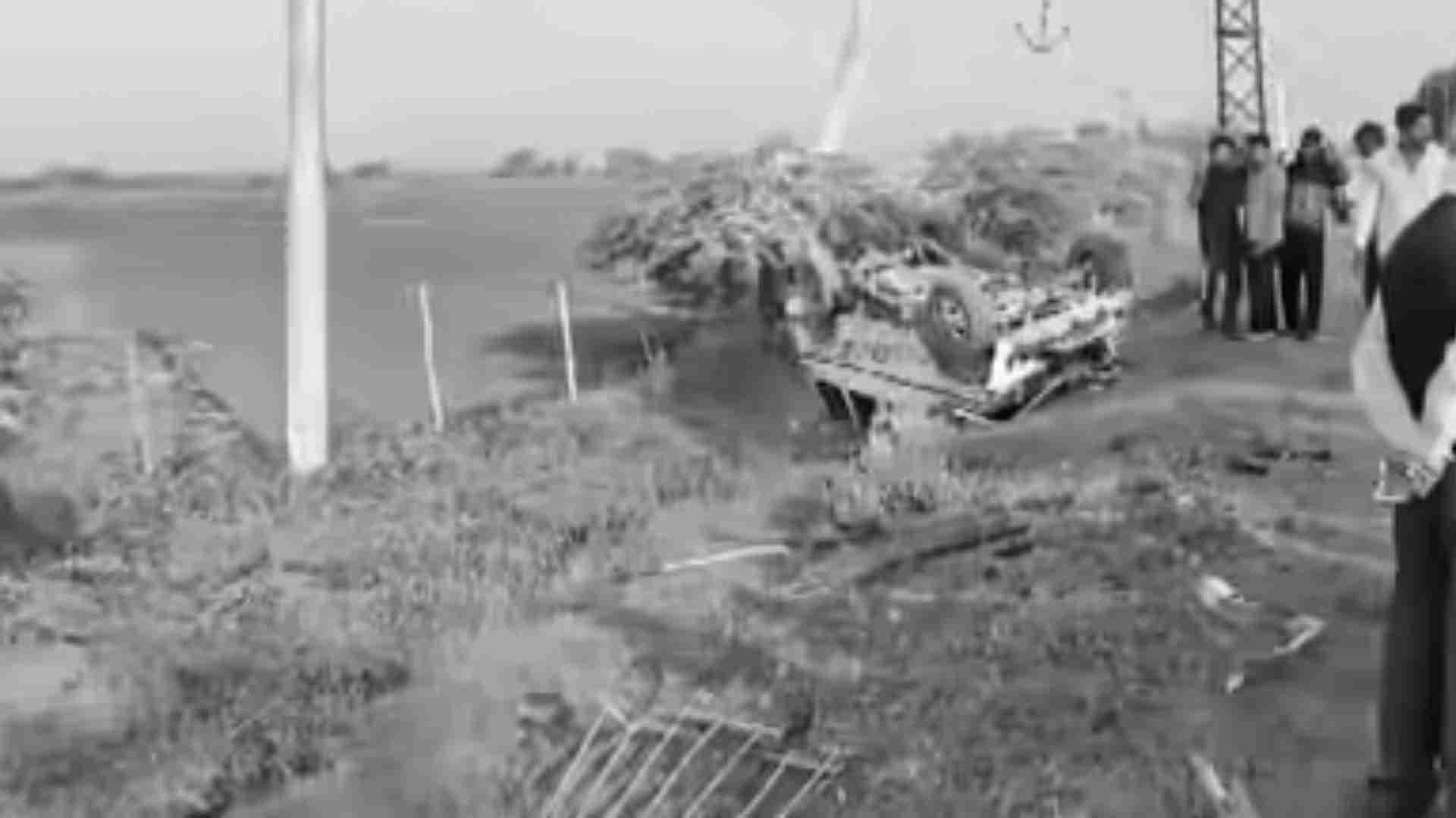 Two School Children Killed, Many Injured As Van Collides With SUV