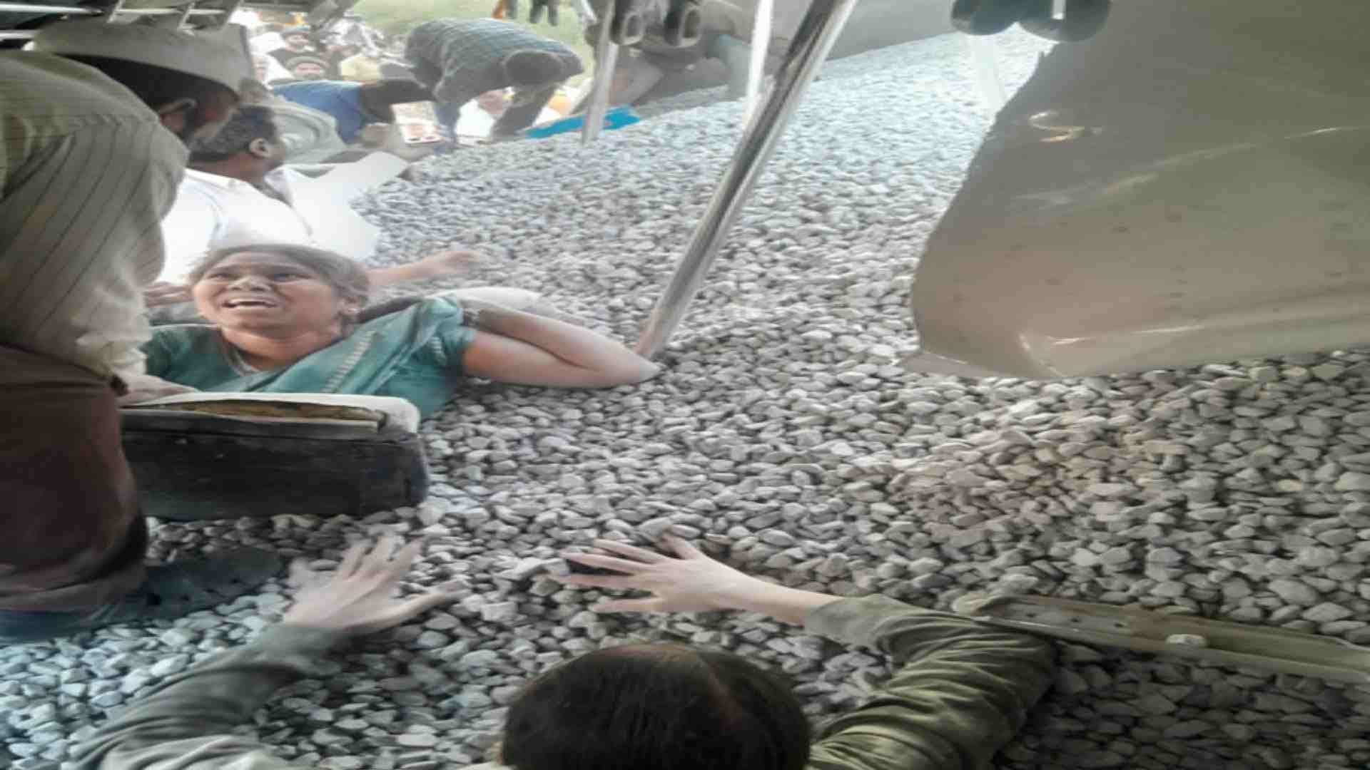 Death Toll Rises To 20 In Telangana Bus-Truck Collision