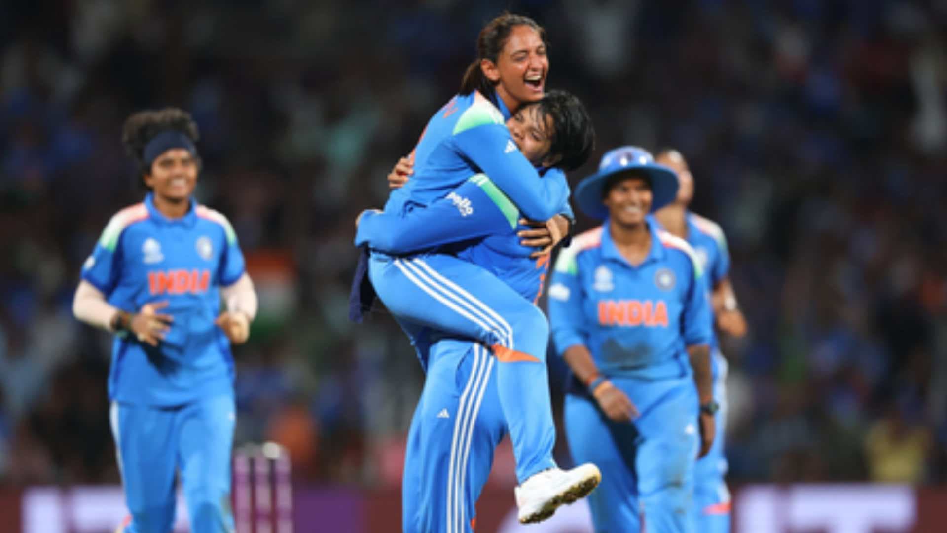 Union Ministers Hail ‘Women In Blue’ For Scripting History In Indian Cricket