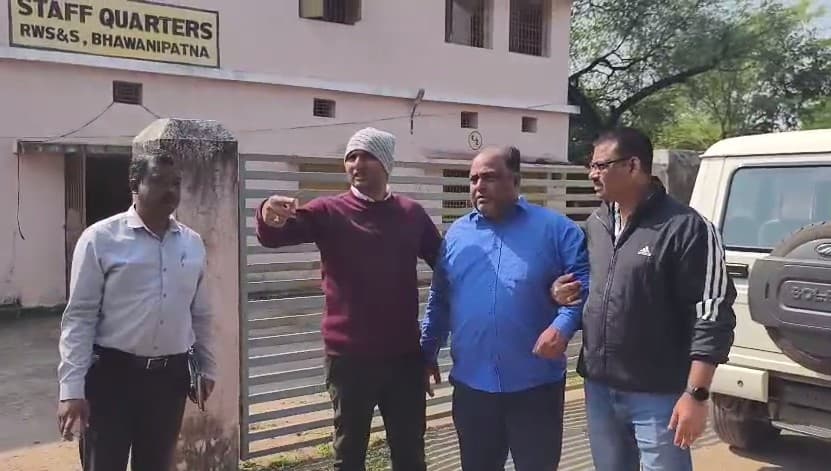 Odisha Vigilance Nabs RWS&S Division Senior Clerk For Taking Rs 20,000 Bribe