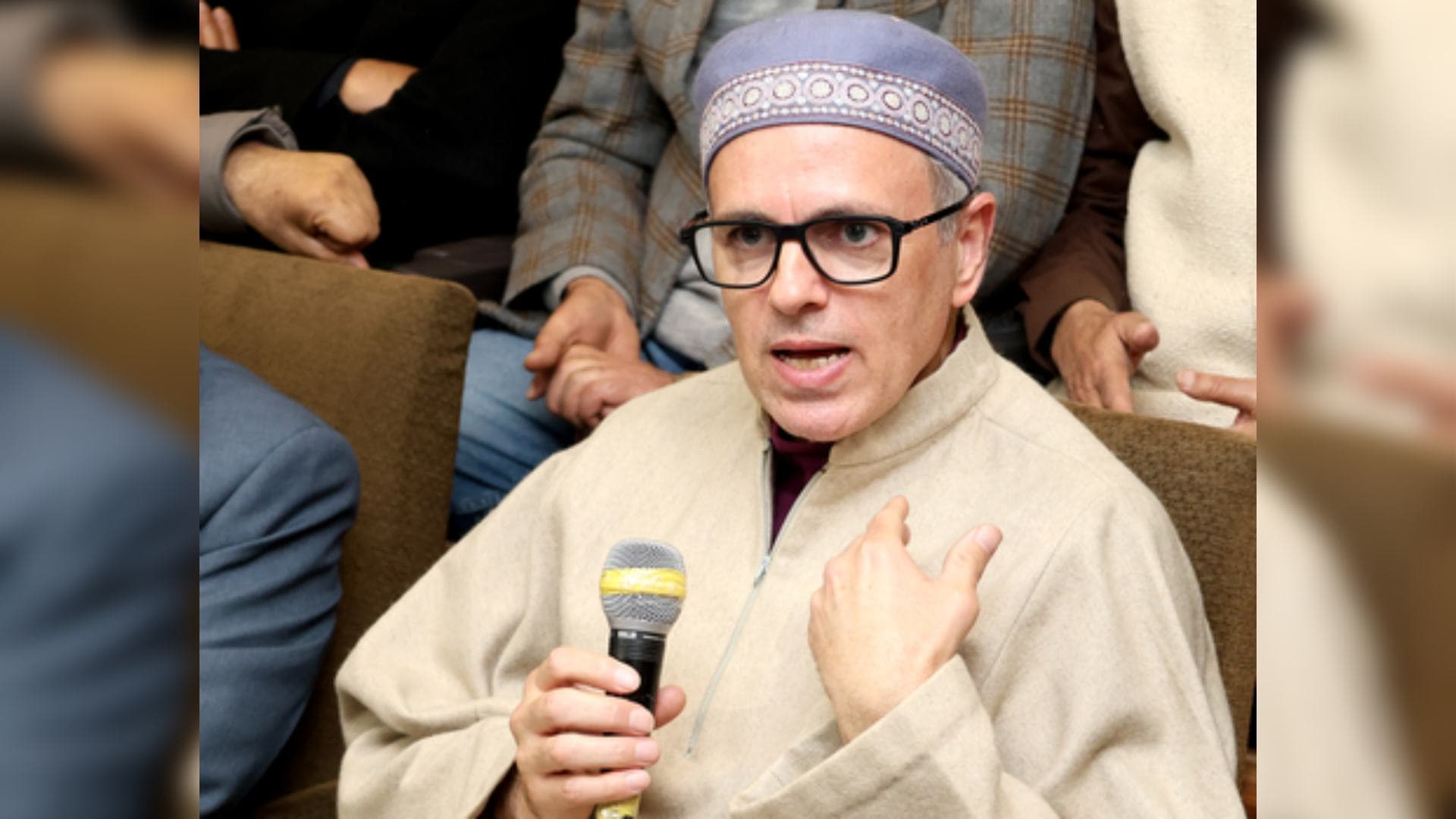 Omar Abdullah Slams INDIA Bloc as Fractured and Weak, Praises BJP