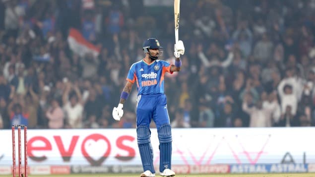IND Vs SA, 1st T20I: Hardik Pandya powers India to 175/6 at Barabati Stadium