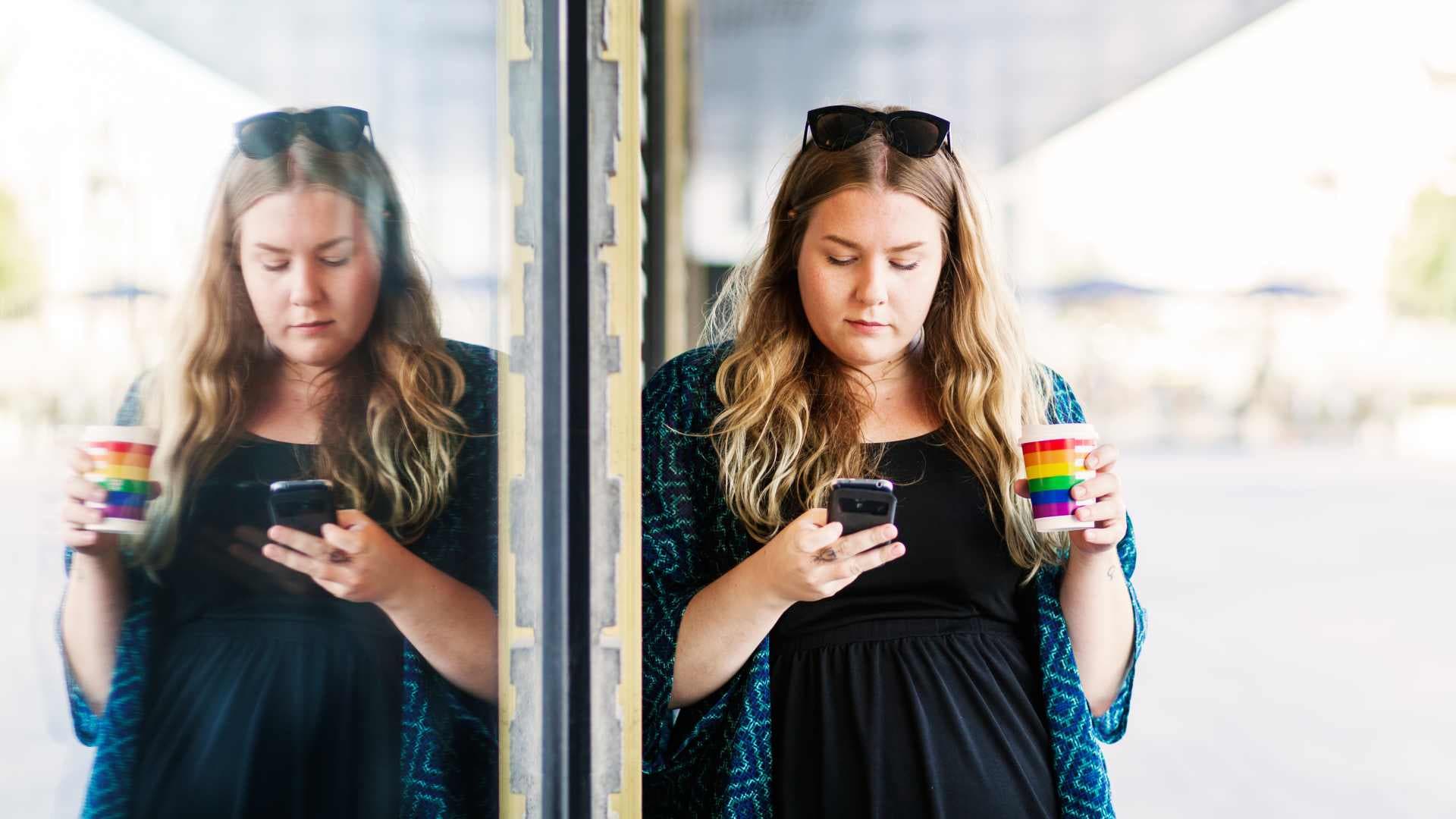 Convenience or Digital Trap? The Dark Side of Everyday Apps