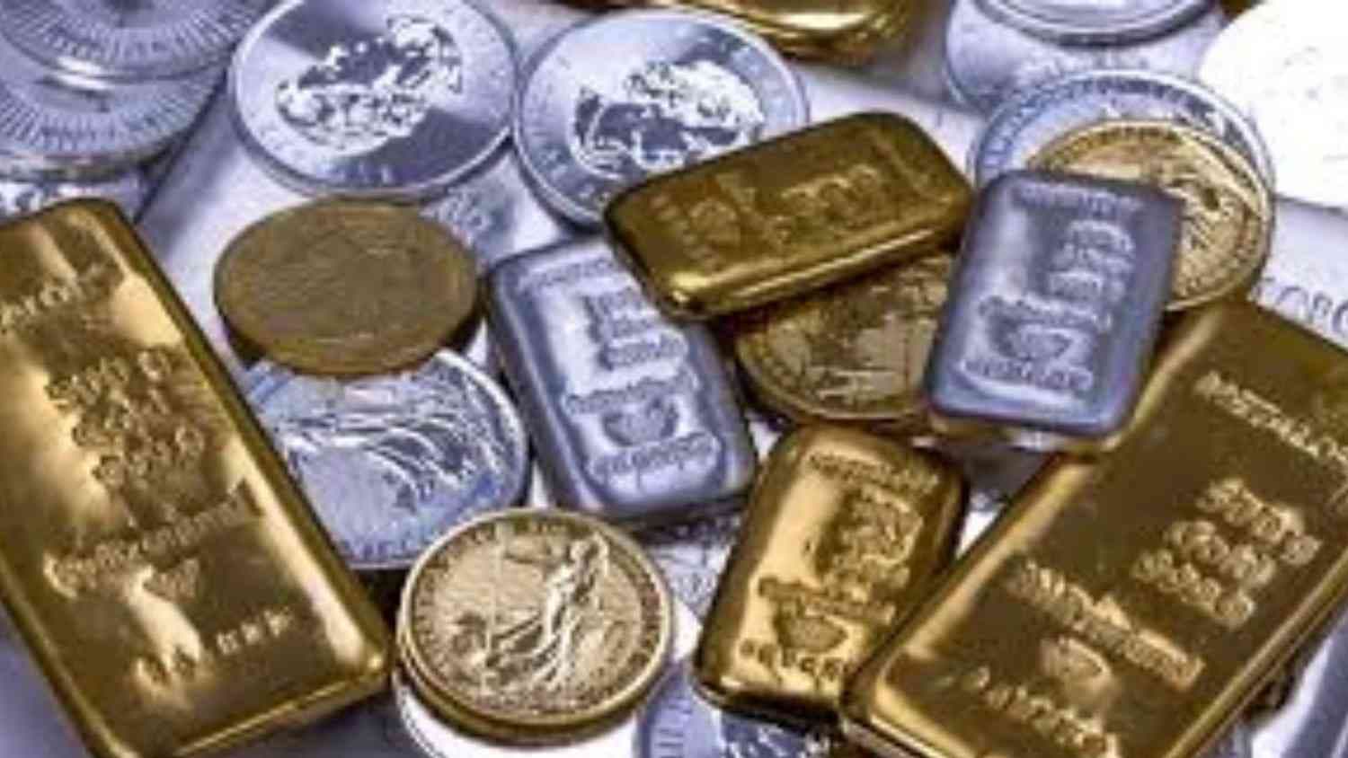 Gold, Silver Prices Tumble As Dollar Strengthens
