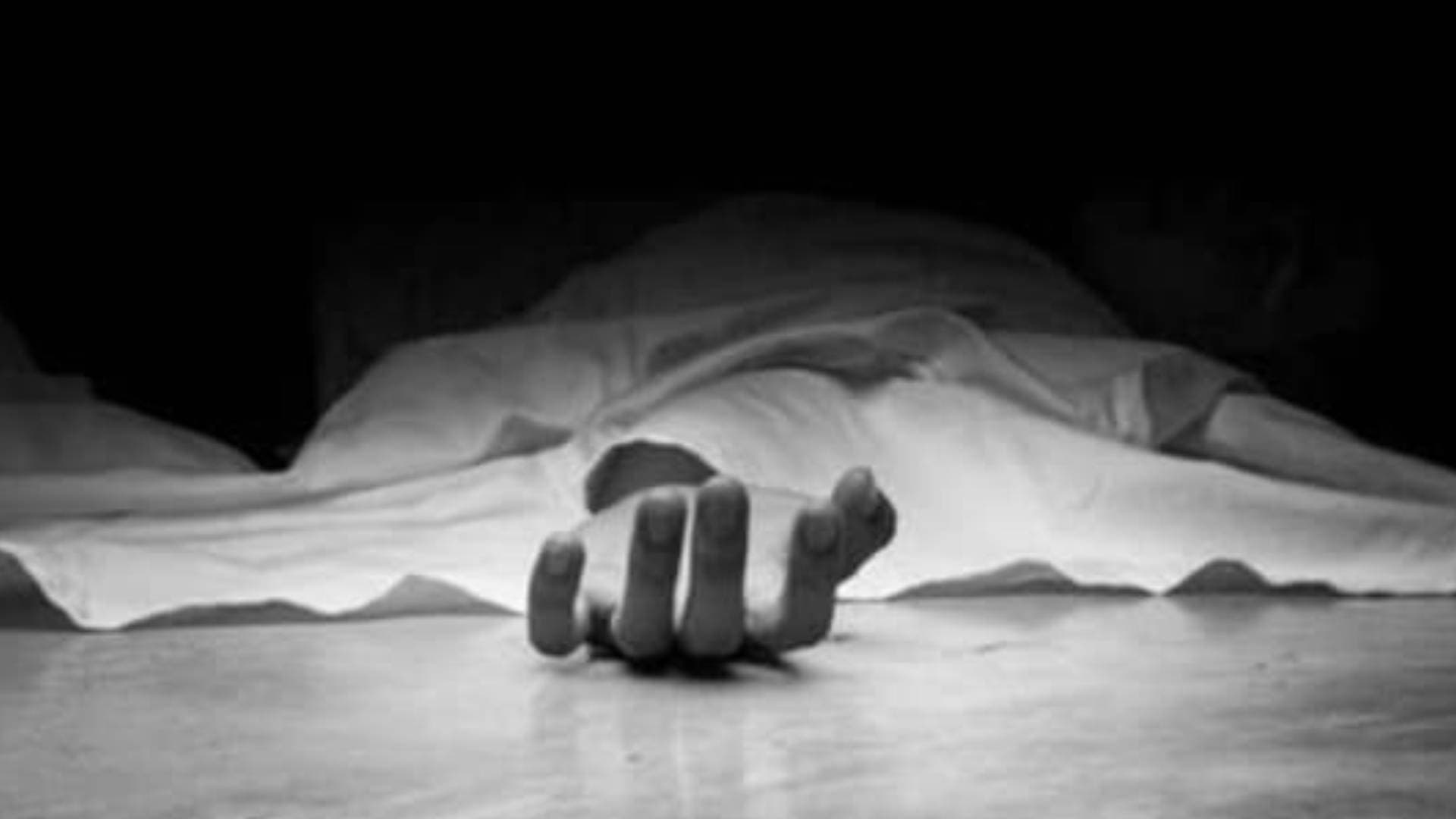 Youth Found Hanging Inside OYO Room, Had Checked Into Hotel With Girlfriend