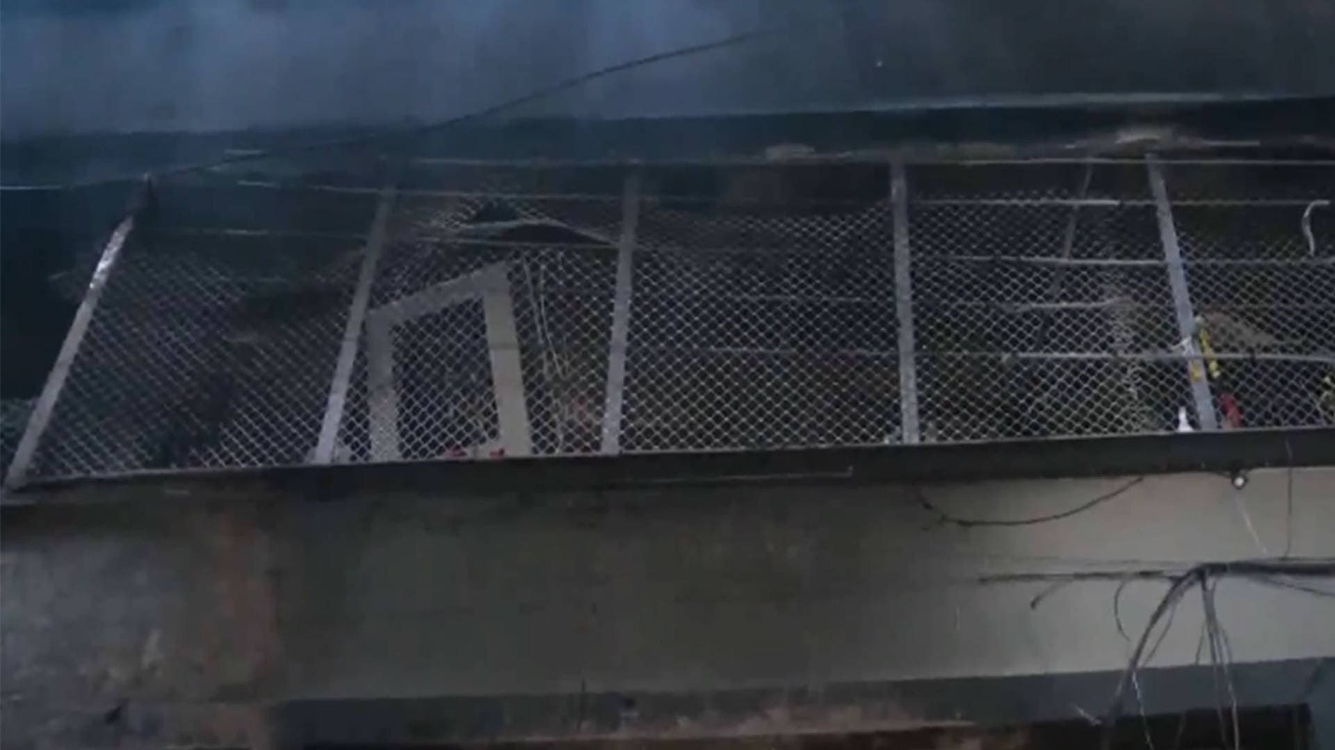 Six killed in massive building fire in Indore; short circuit suspected