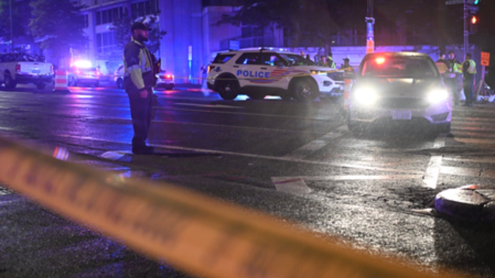 Gunfire Erupts Near White House, Suspect Killed by Secret Service