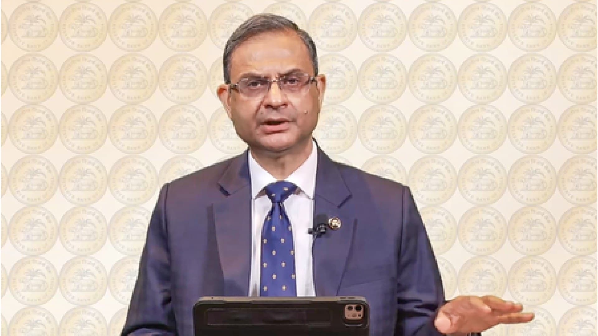 RBI Keeps Repo Rate Unchanged At 5.25%, Lowers FY27 GDP Forecast To 6.6%