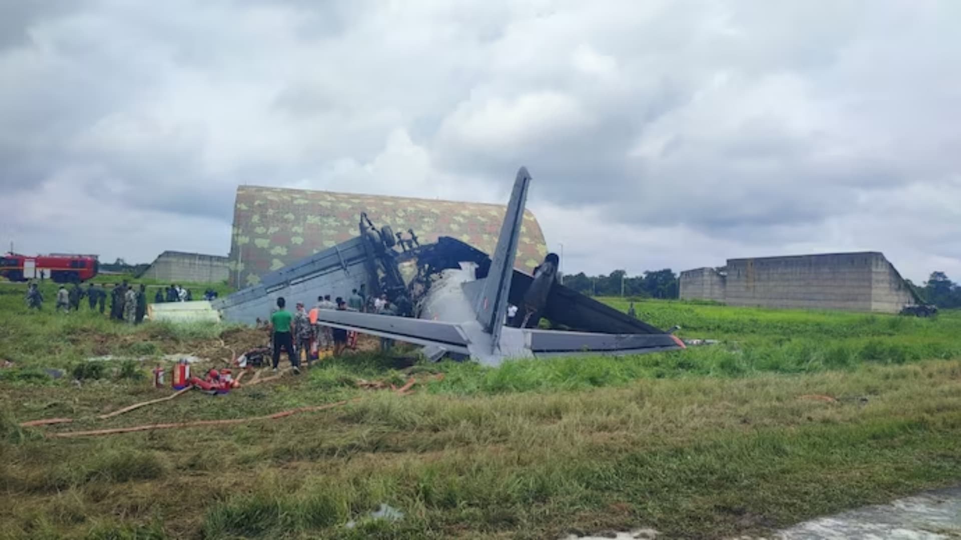 Five IAF Personnel Killed in AN‑32 Aircraft Crash at Jorhat Airbase in Assam