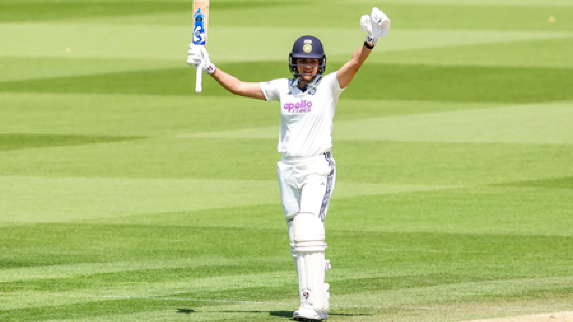 India-W Close in on Maiden Test Victory at Lord's; England 130/6, Need 327 Runs With 4 Wickets Left
