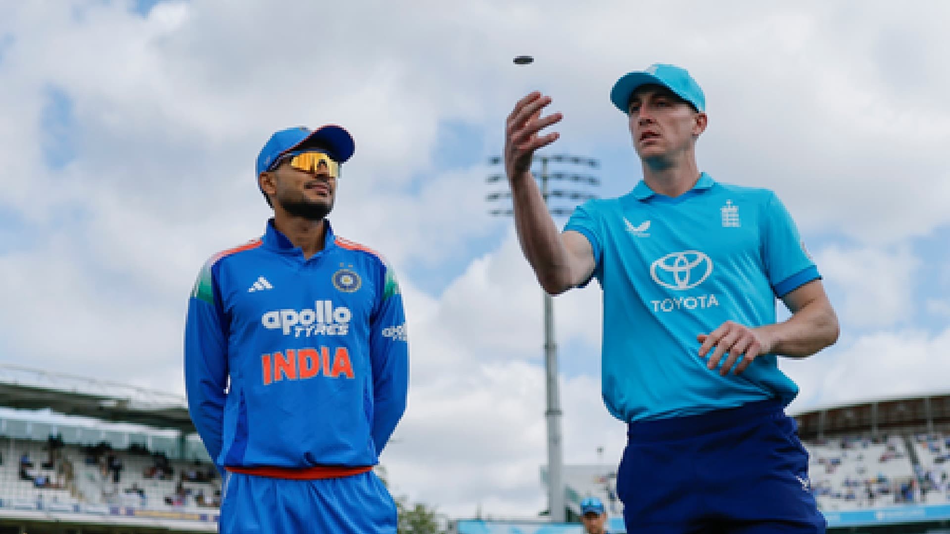 England Win Toss, Elect to Bat First in Series Decider; Bumrah Ruled Out With Knee Injury
