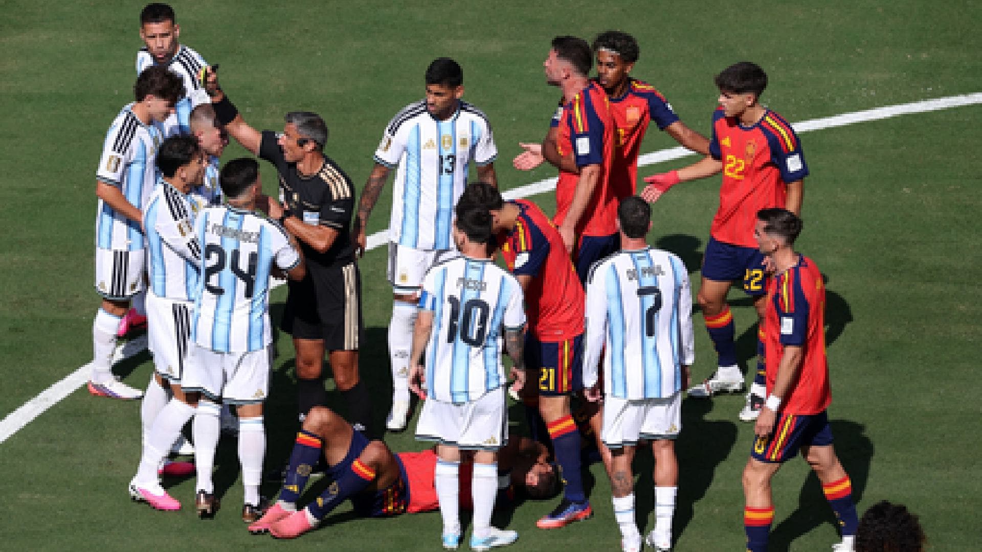 Argentina's Leandro Paredes Accused of Grabbing Eric Garcia by Throat as Post-Match Brawl Mars Final