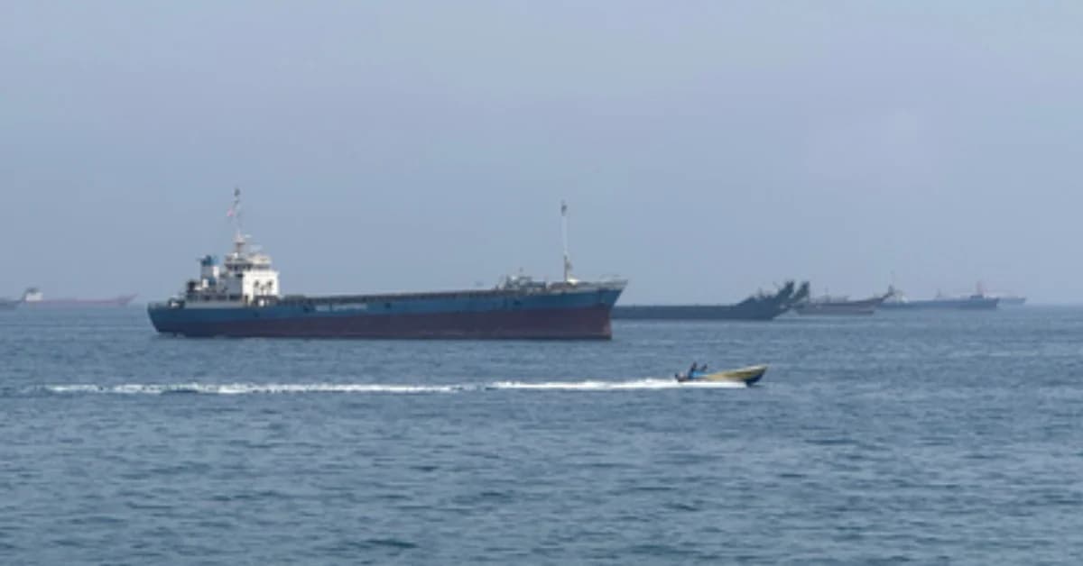 MEA Confirms 125 Indian Seafarers near Strait of Hormuz