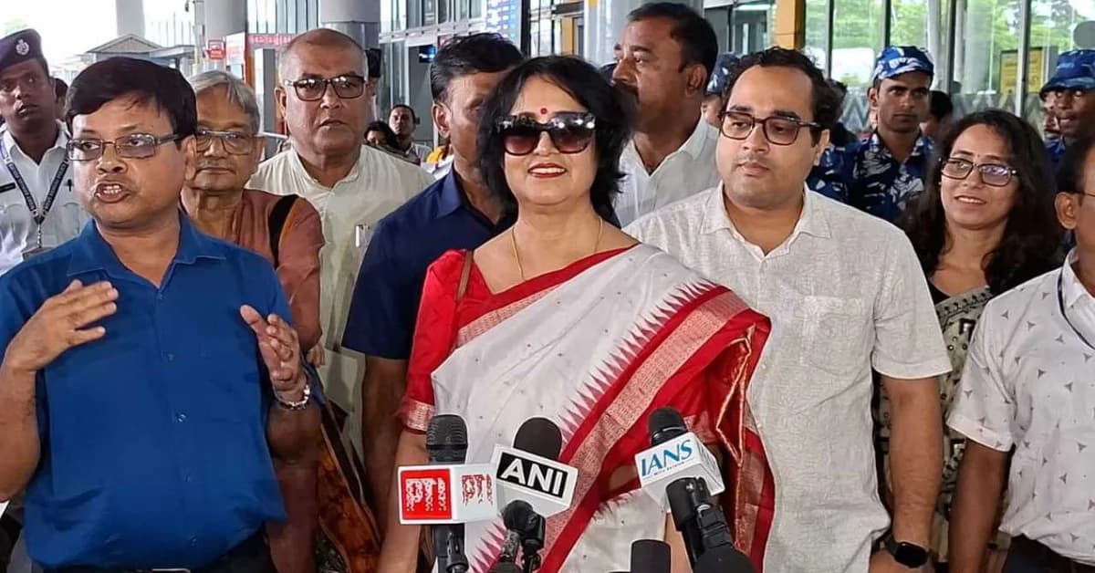 Taslima Nasrin Returns To Kolkata After Being Forced To Leave 19 Years Ago