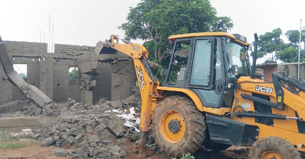 BDA Reclaims Two Acres of Encroached Government Land in Shampur, Demolishes 58 Illegal Structures