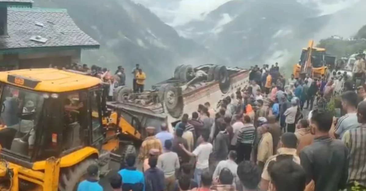 Seven Killed, 11 Injured as Bus Plunges into Gorge in Himachal Pradesh's Chamba