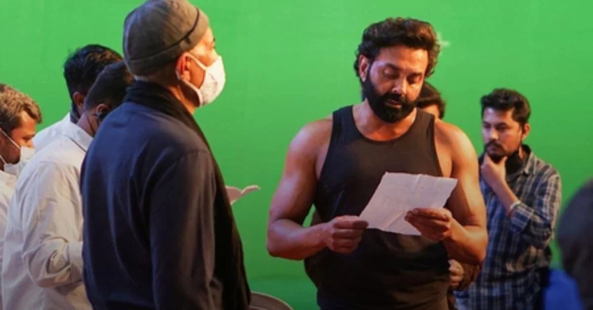 “Ek Aur aarambh…”: Bobby Deol Begins Filming for Aashram 4