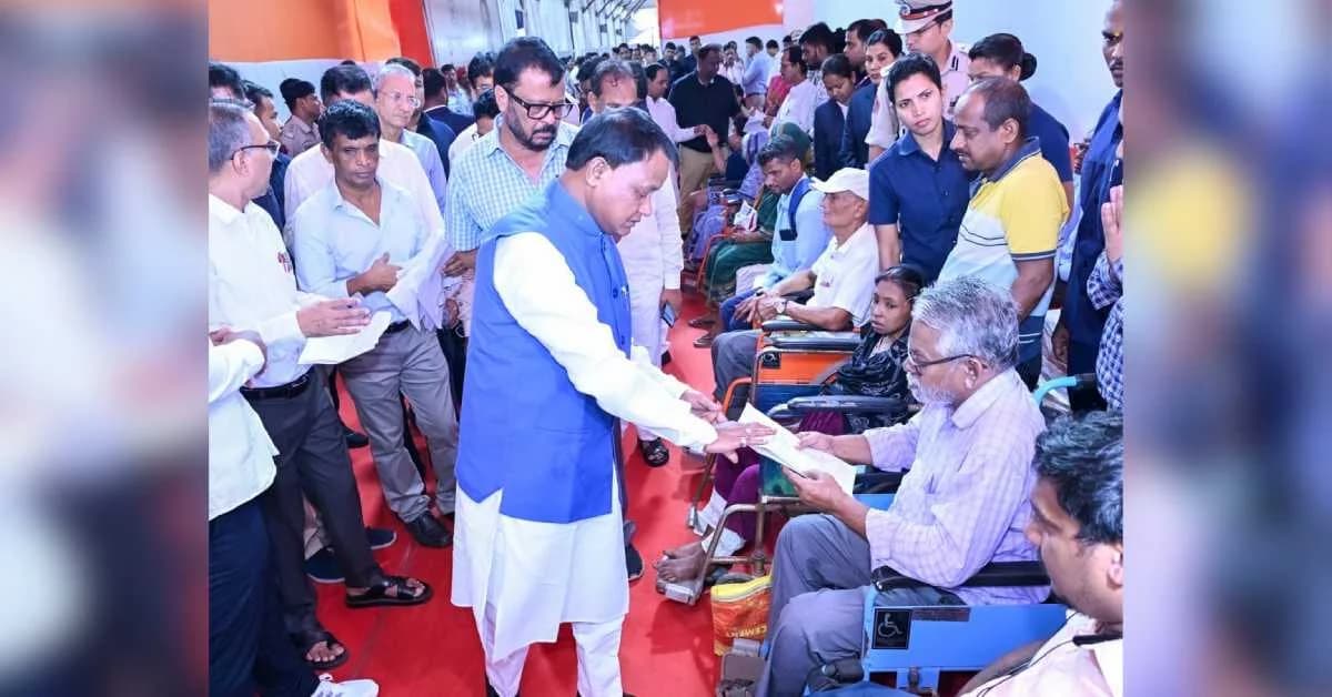 Odisha CM Holds 20th State-Level Grievance Hearing; 95% Complaints Resolved So Far