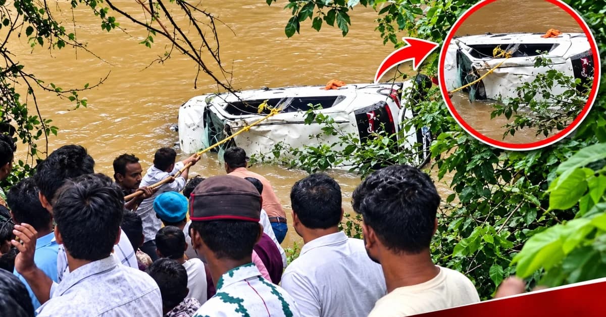8 Odia Pilgrims Killed After Car Falls Into Drain Near Nalkheda
