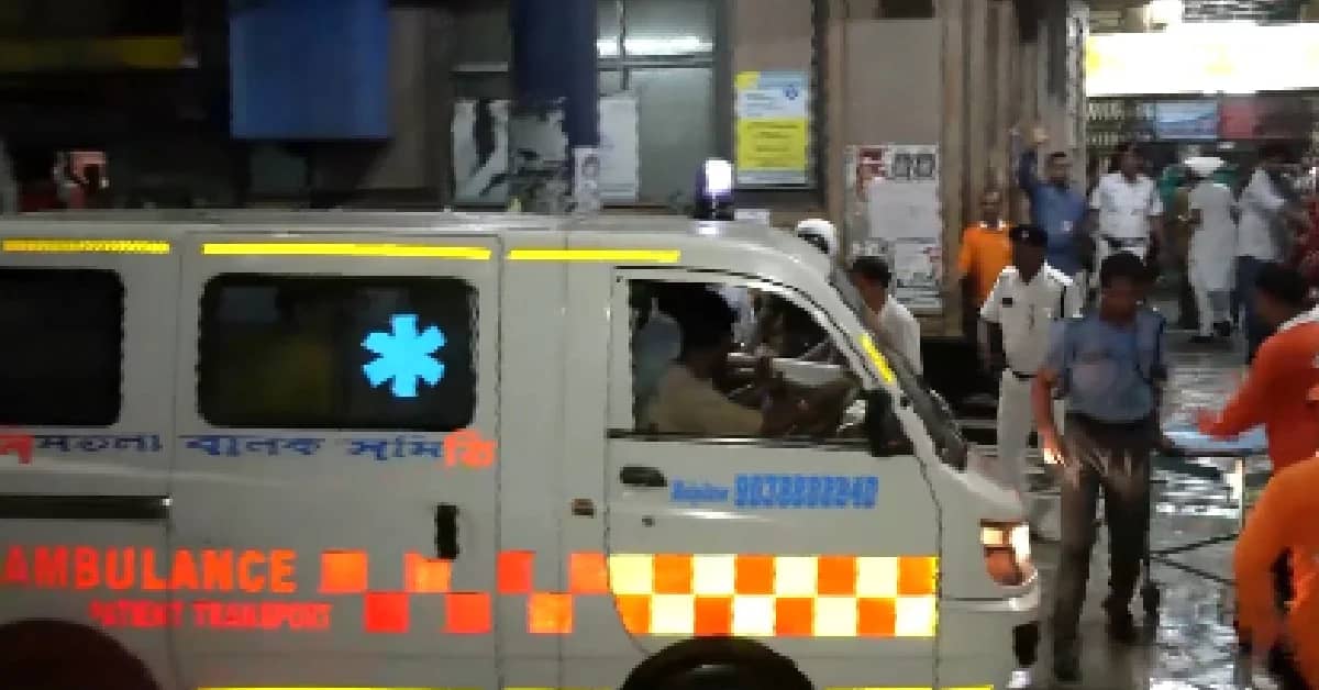17 Killed, Over 30 Injured in Crowd Surge at Chorbagan Sarbojanin Durga Puja Pandal in Kolkata