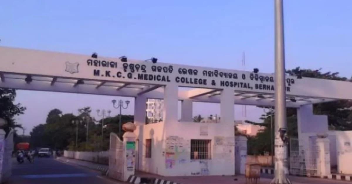 Rare Two‑Headed Infant Passes Away in Brahmapur Hospital