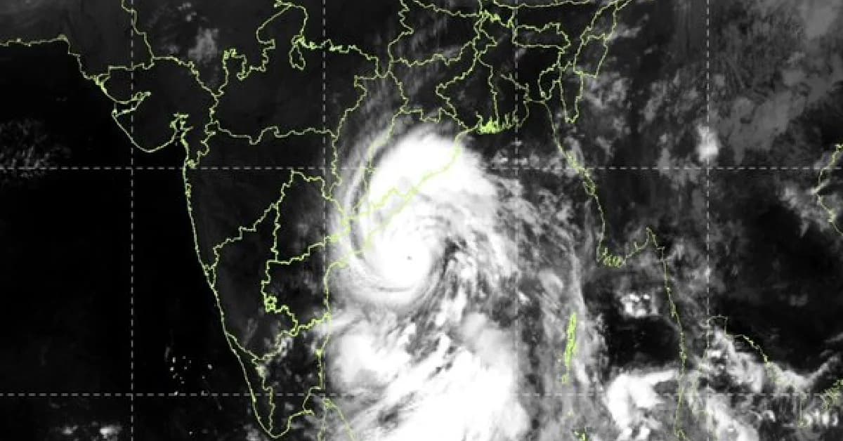 Cyclone Arnab Moving Westwards at 22 Kmph; Landfall Near Yanam Likely Tomorrow