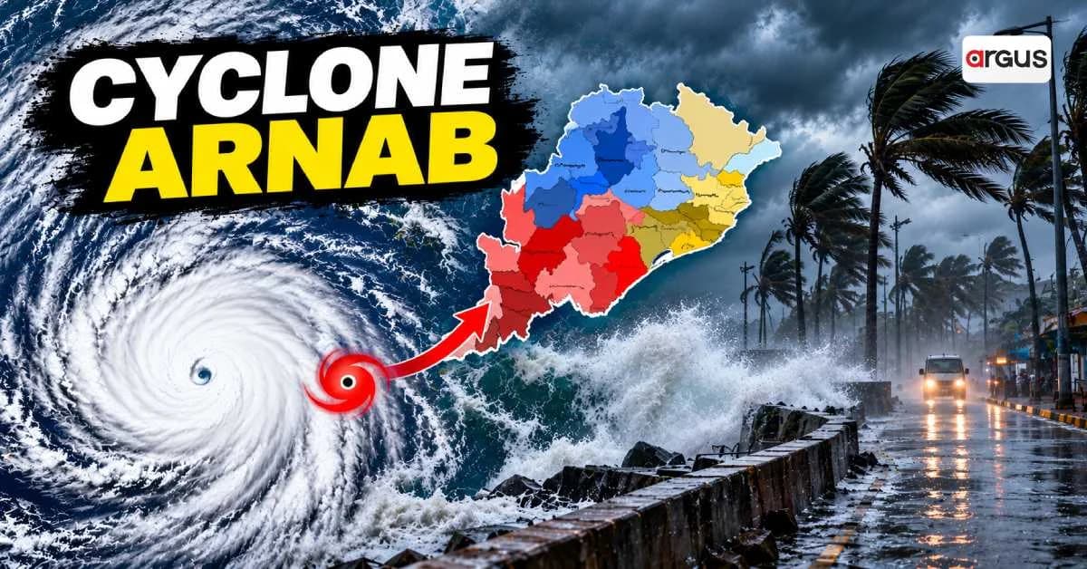 Cyclone Arnab's Outer Bands Enter Coast; Landfall Likely Between 2 AM and 4 AM