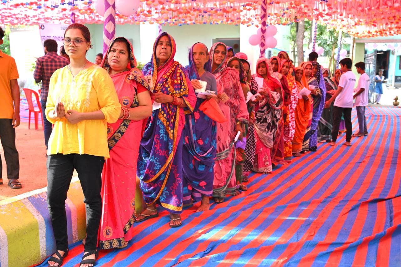 Peaceful Voting Underway In Odisha's Five Lok Sabha Seats, 35 Assembly Constituencies