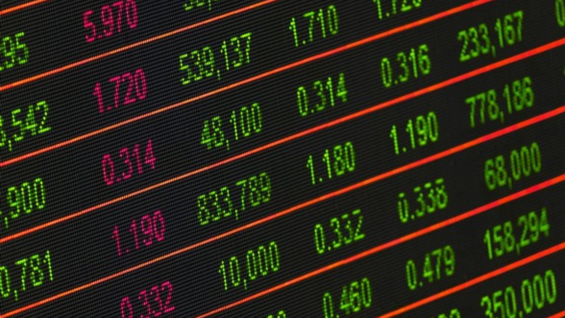 Indian Stocks Slump After Four Days Of Gains Amid Weak Global Cues