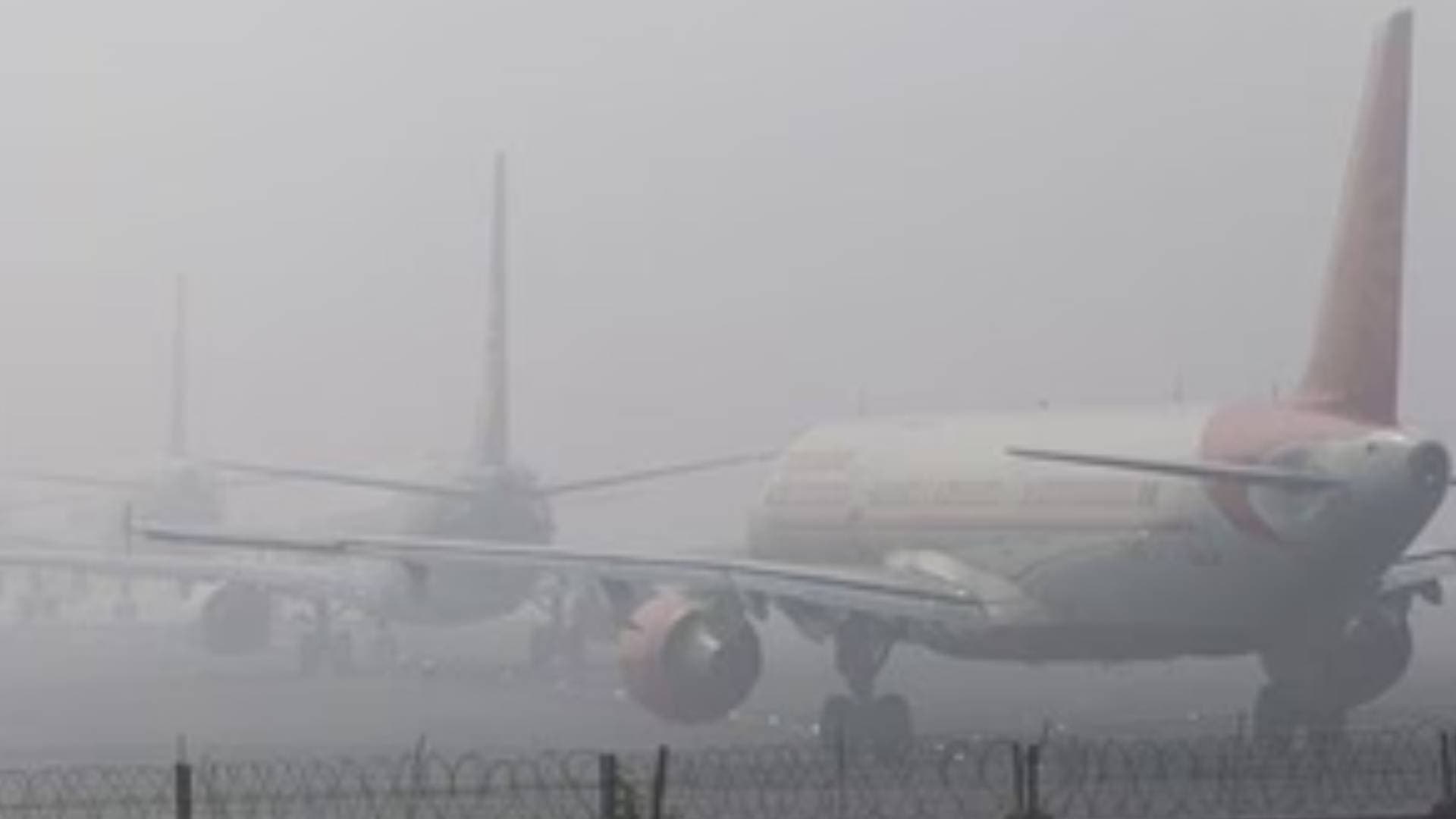 100 Flights, 22 Trains Delayed As Dense Fog Engulfs Delhi