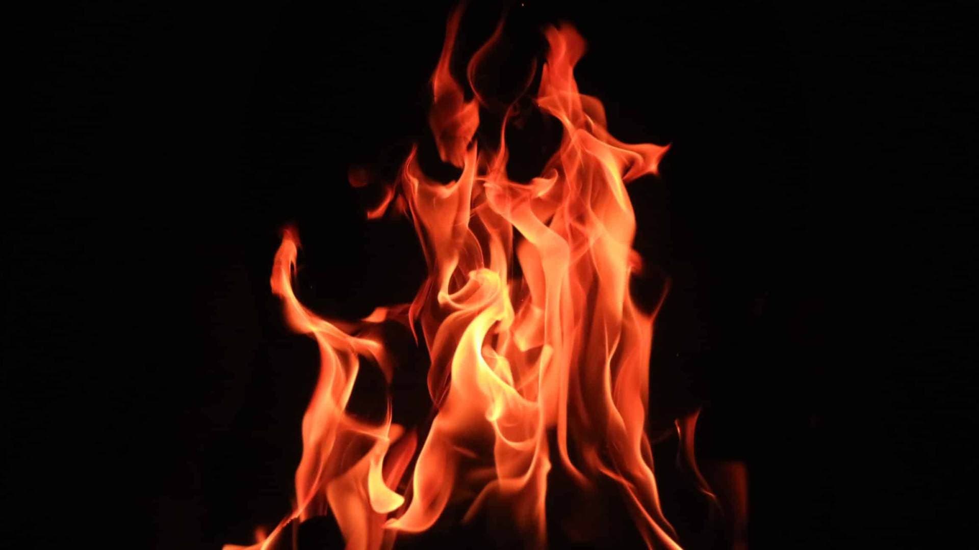 Puri: Devotee Critical After Saree Catches Fire Near Narendra Pushkarinee