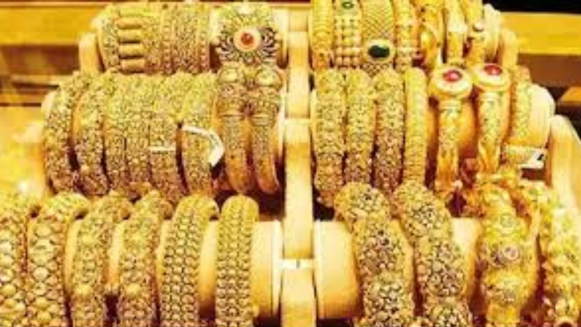 Gold Prices See A Fall By Rs 100, Check Silver Rates