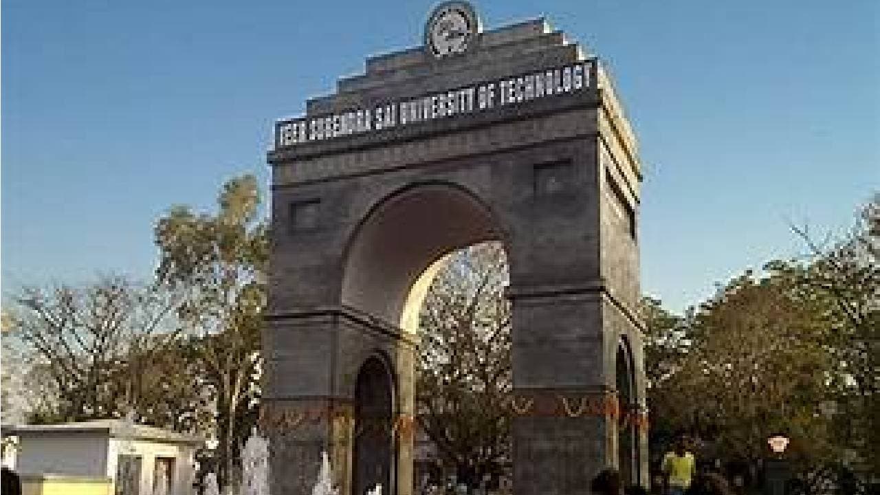 VSSUT Students Asked To Wear Traditional Dresses During Basant Utsav In Campus