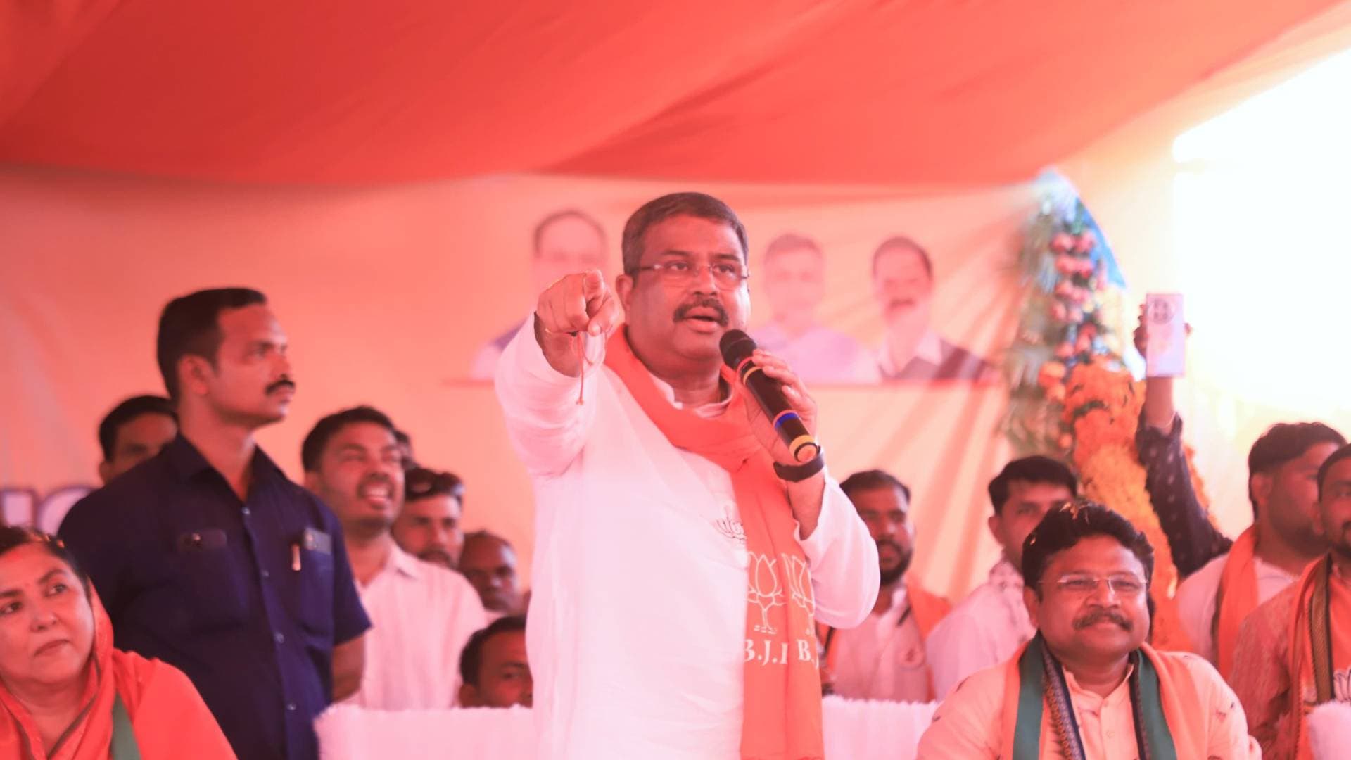 Balangir, Nuapada Become "Hubs Of Migrant Workers" Under Naveen Govt: Dharmendra Pradhan