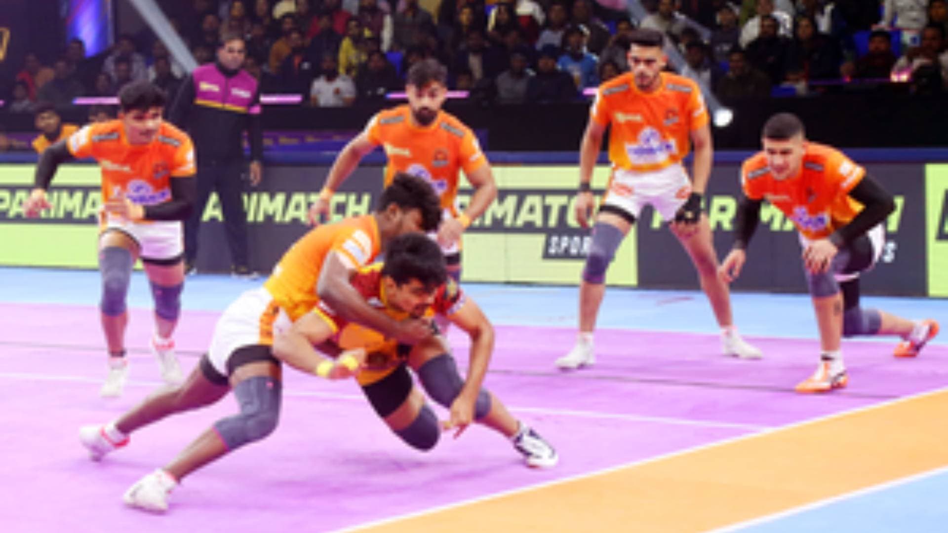 PKL 10: Puneri Paltan Defeat Telugu Titans By A Massive 36-Point Margin