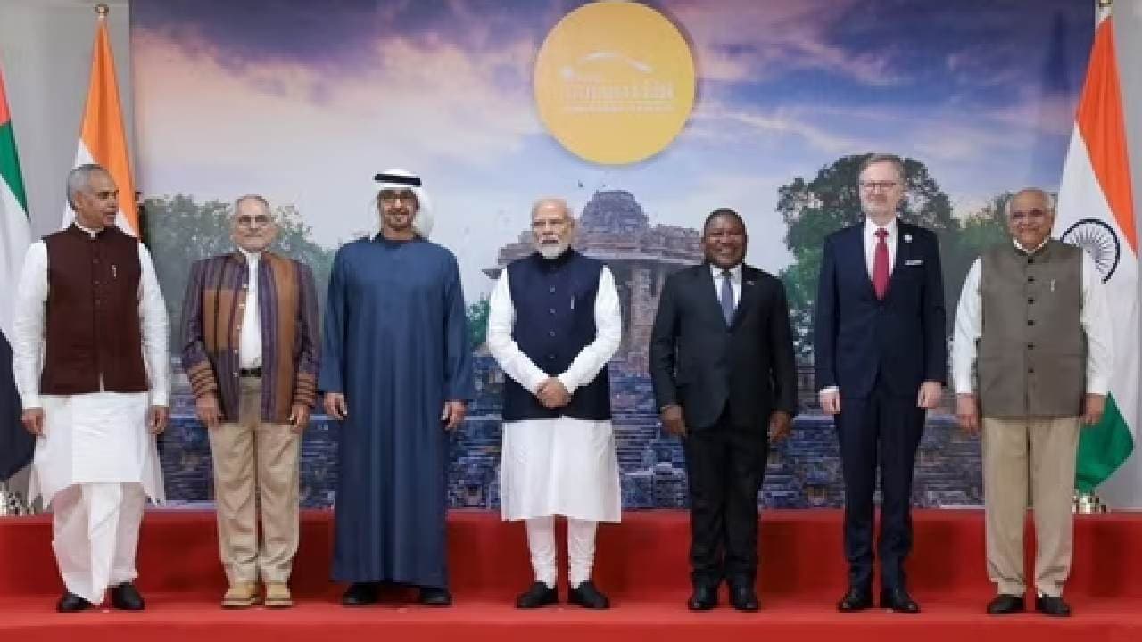 UAE President Al Nahyan Addresses Vibrant Gujarat Global Summit 2024 In Gandhinagar